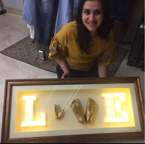 trisha from India with her 3D Casting love sign frame