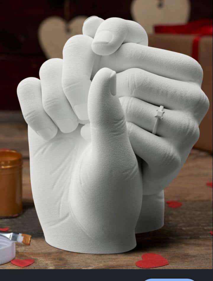 Adult and baby 3d casting created by student Vikki