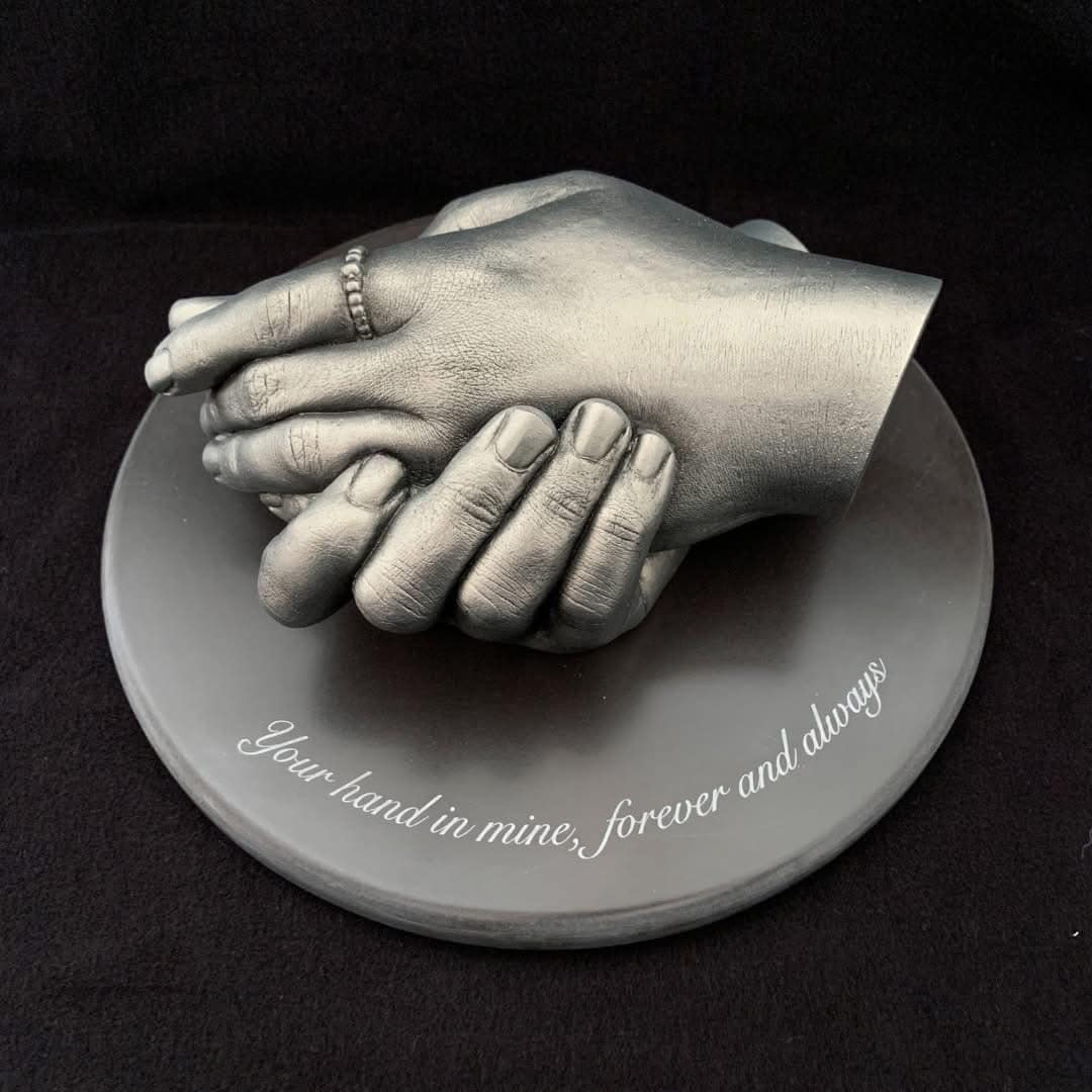 Memorial Lifecasting Training with award winning trainer in Dorset